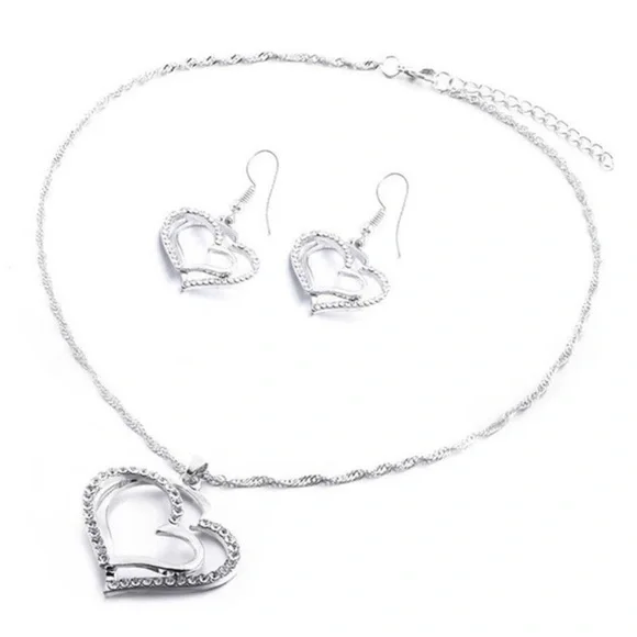 Double Heart-Shaped Pendant Necklace & Earring set. - Picture 5 of 7